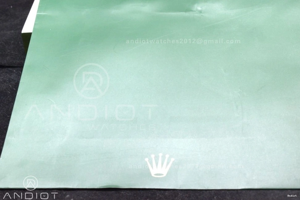 Wood Green End Rolex Box Top 0313